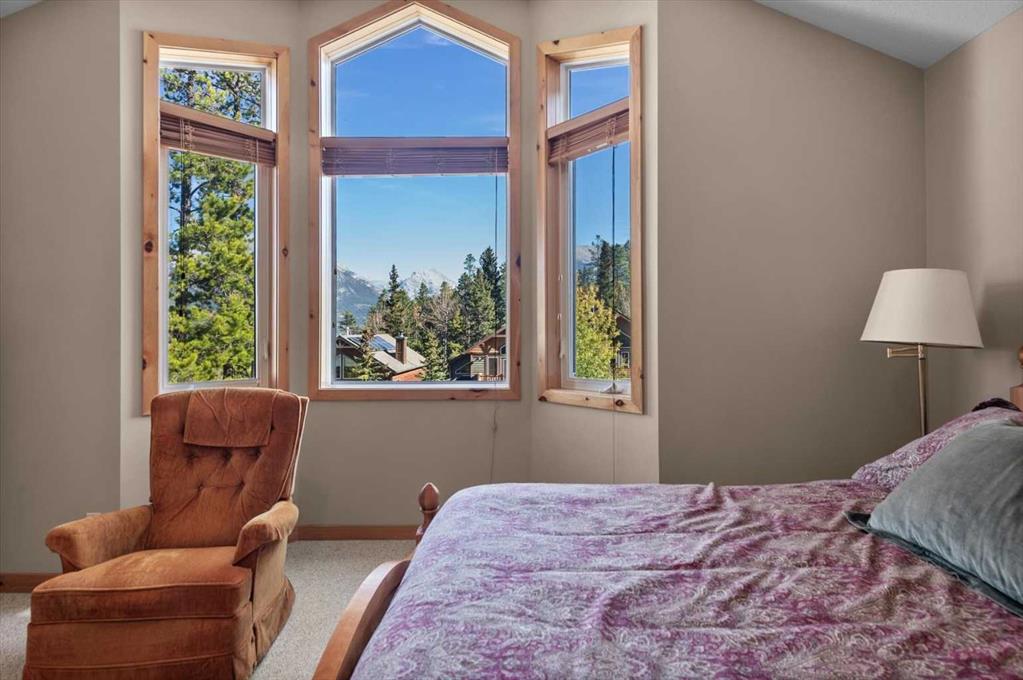 Picture for 1073 Wilson Way  https://www.cirrealty.ca/reb/creb/73/A2265573_29.jpg