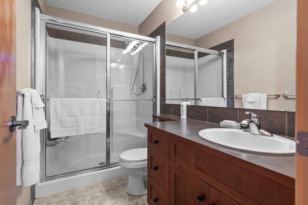 Picture for 1073 Wilson Way  https://www.cirrealty.ca/reb/creb/73/A2265573_33.jpg