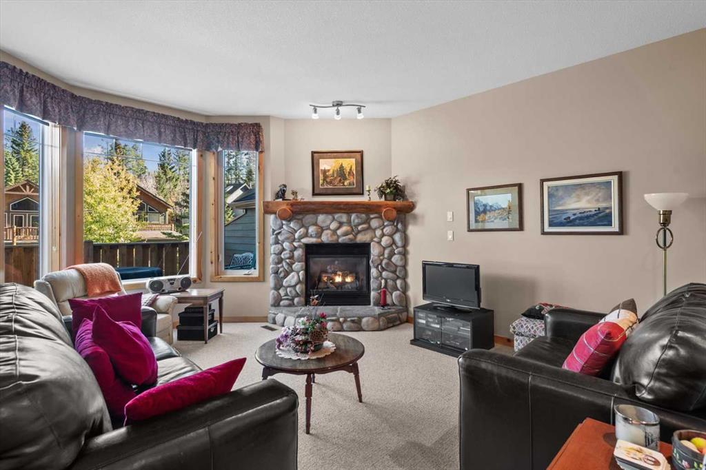 Picture for 1073 Wilson Way  https://www.cirrealty.ca/reb/creb/73/A2265573_8.jpg