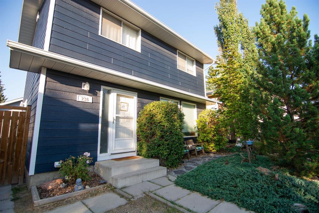 Picture for 236 Acacia Drive SE Picture for 236 Acacia Drive SE