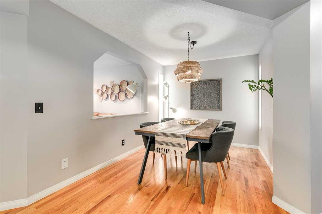 Picture for 29 Douglas Woods Gardens SE