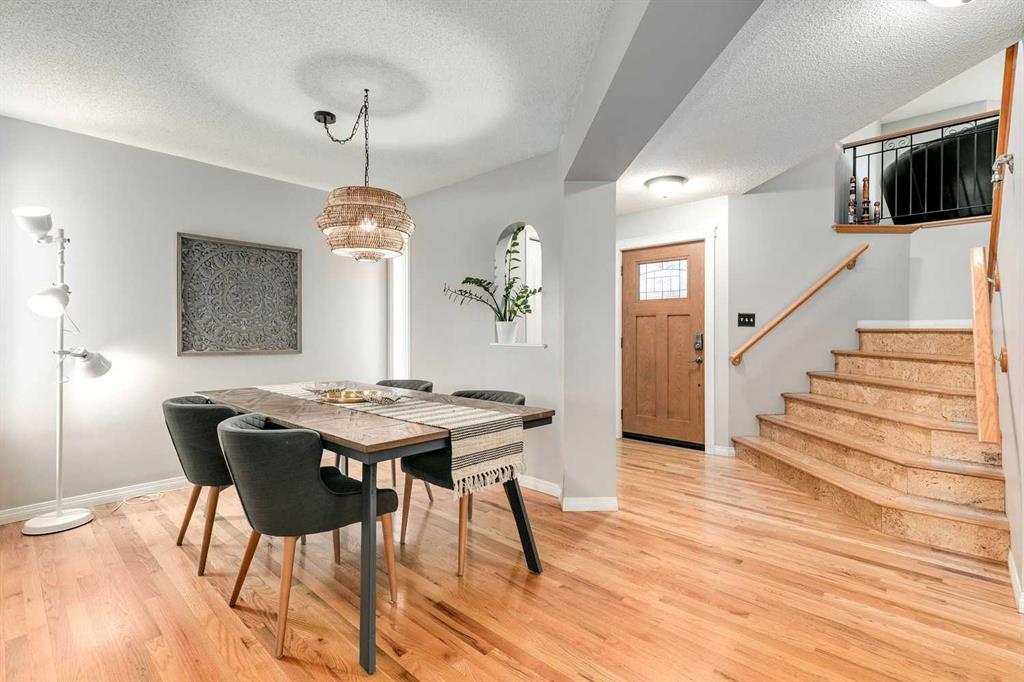 Picture for 29 Douglas Woods Gardens SE