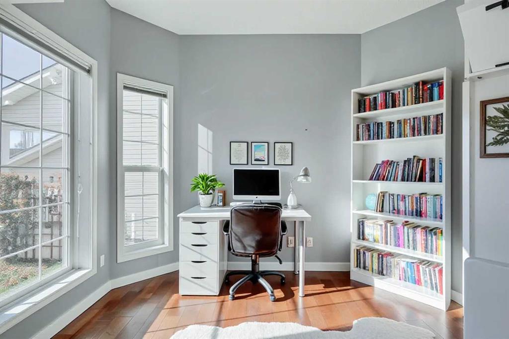 Picture for 107 Sierra Nevada Close SW