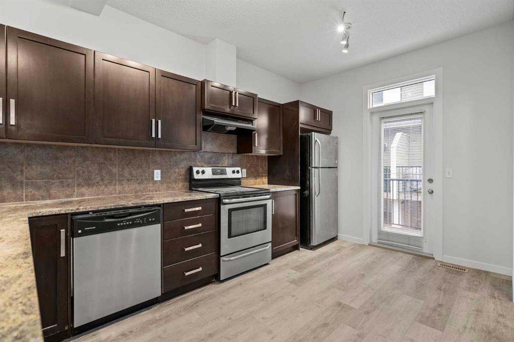 Picture for 39 New Brighton Point SE