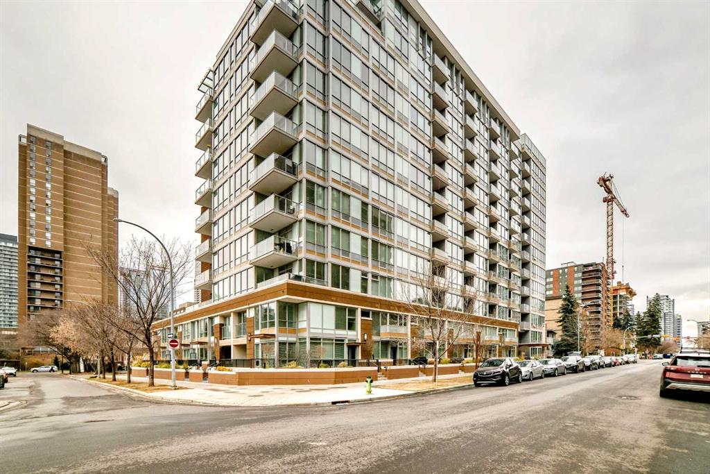 Picture for 624 14 Avenue SW