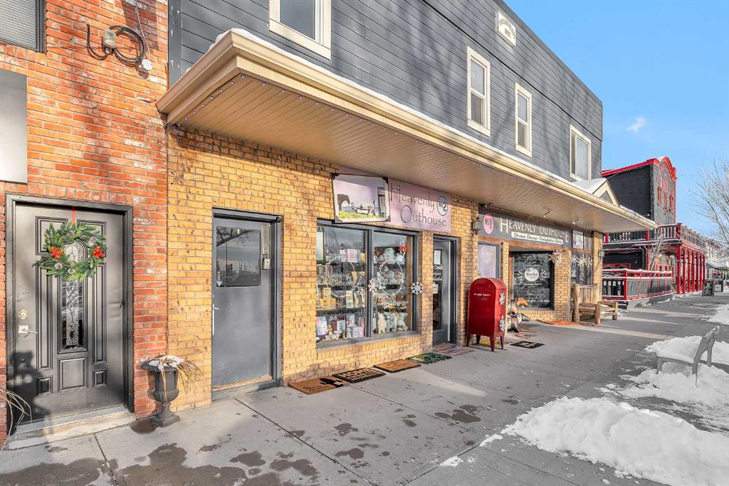 Picture for 312 1 Street W