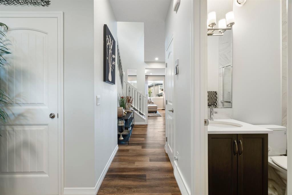 Picture for 306 Corner Meadows Way NE