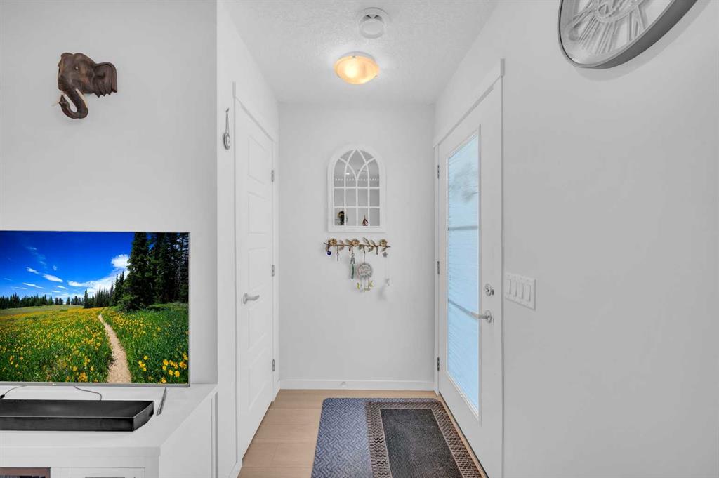 Picture for 304, 474 Seton Circle SE