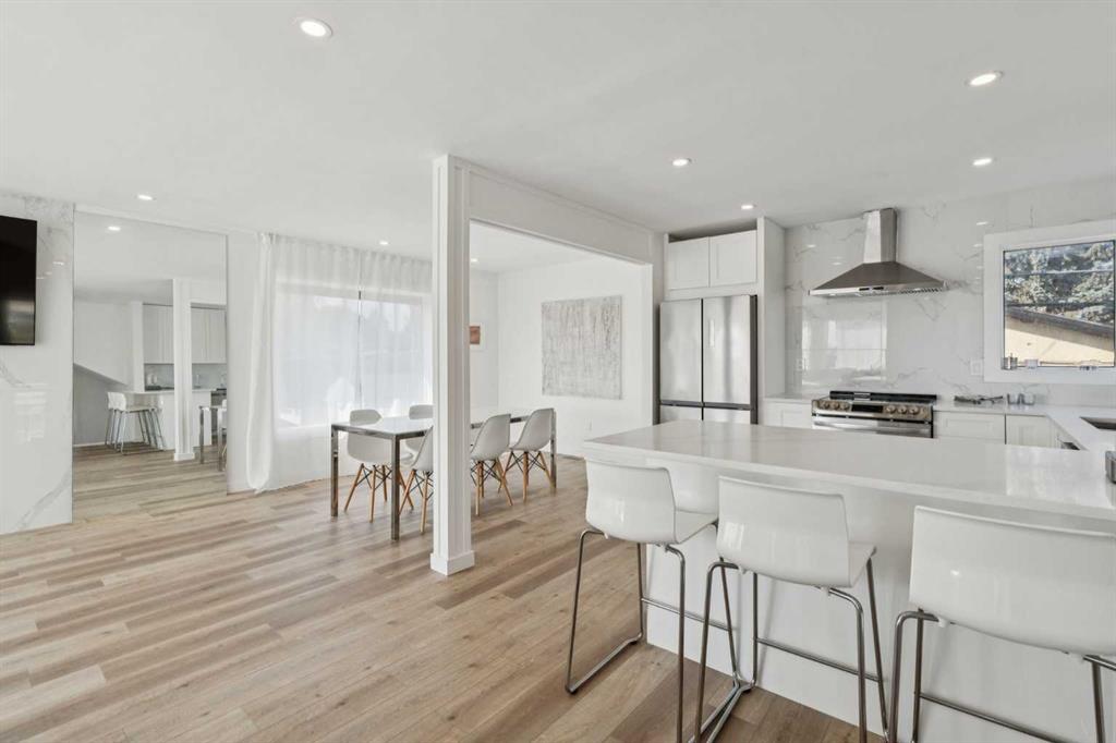 Picture for 809 9 Street NE