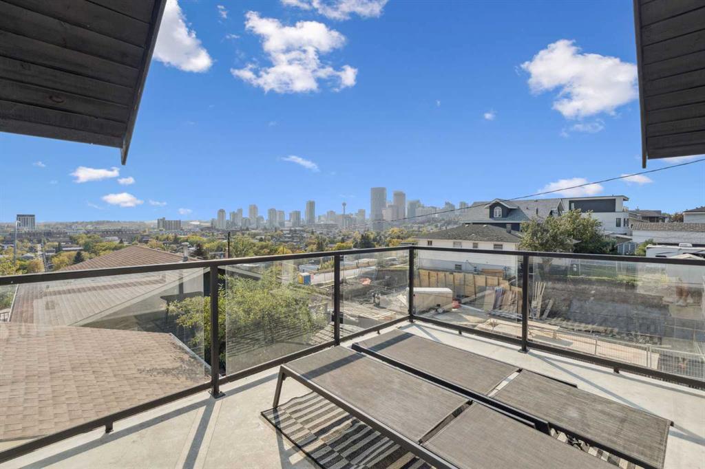 Picture for 809 9 Street NE