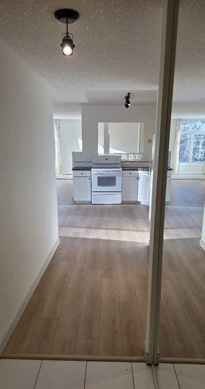 Picture for 309, 738 3 Avenue SW