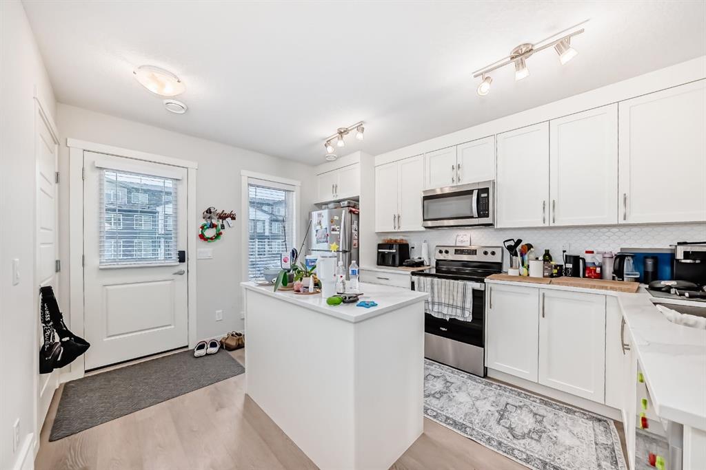 Picture for 406, 474 Seton Circle SE