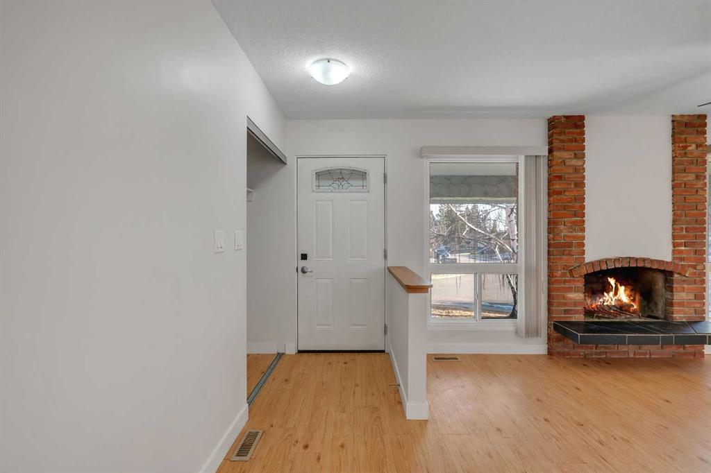 Picture for 102 Huntham Place NE