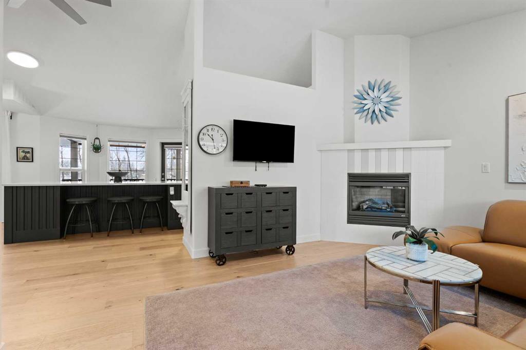 Picture for 140 Allen Crescent 