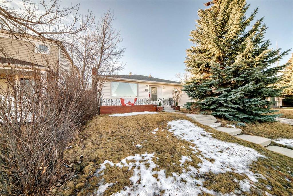 Picture for 133 28 Avenue NE