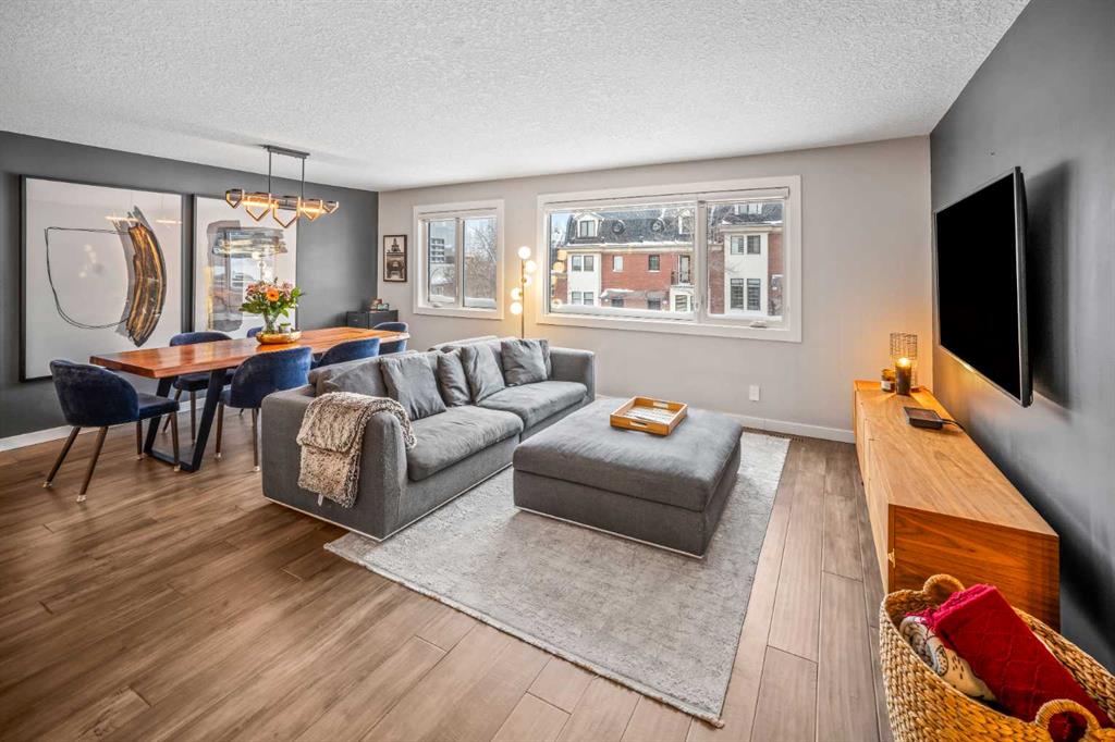 Picture for 4, 1205 Cameron Avenue SW