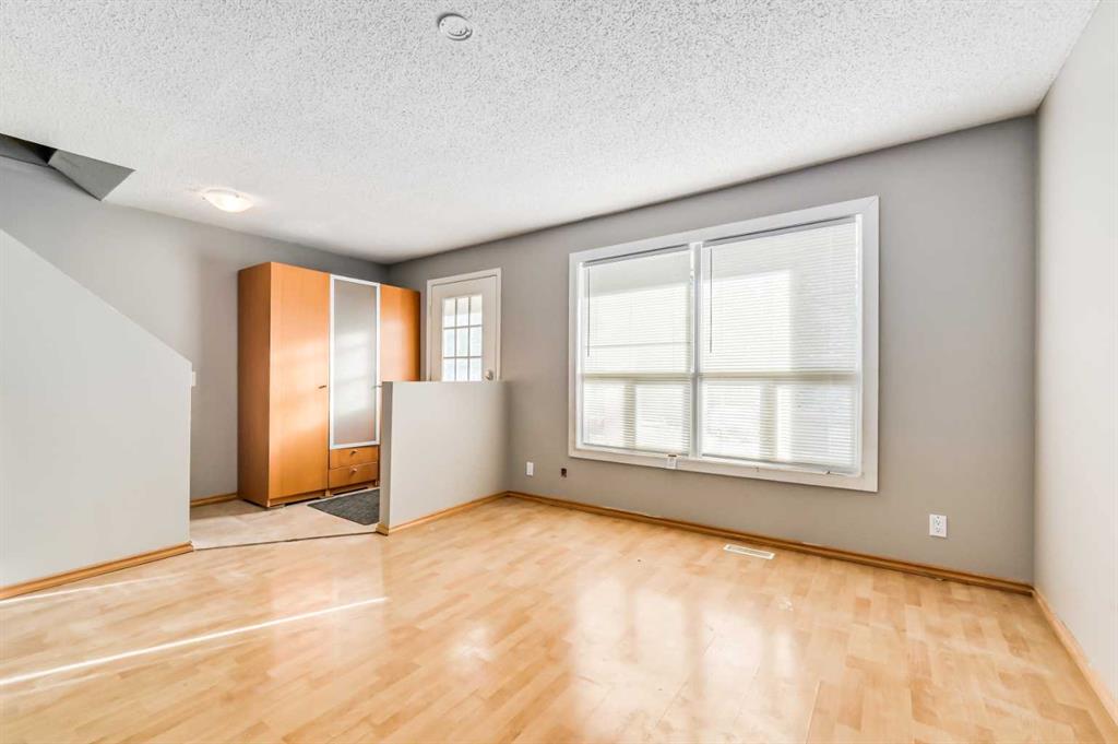 Picture for 132 Woodmont Terrace SW