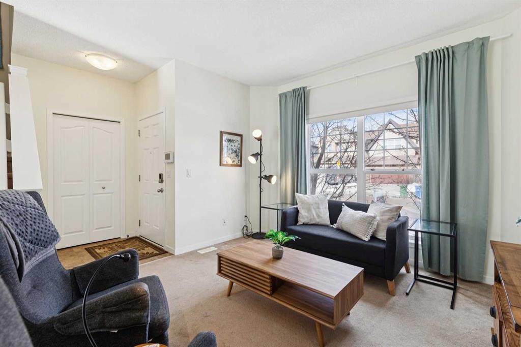 Picture for 165 Cranford Drive SE