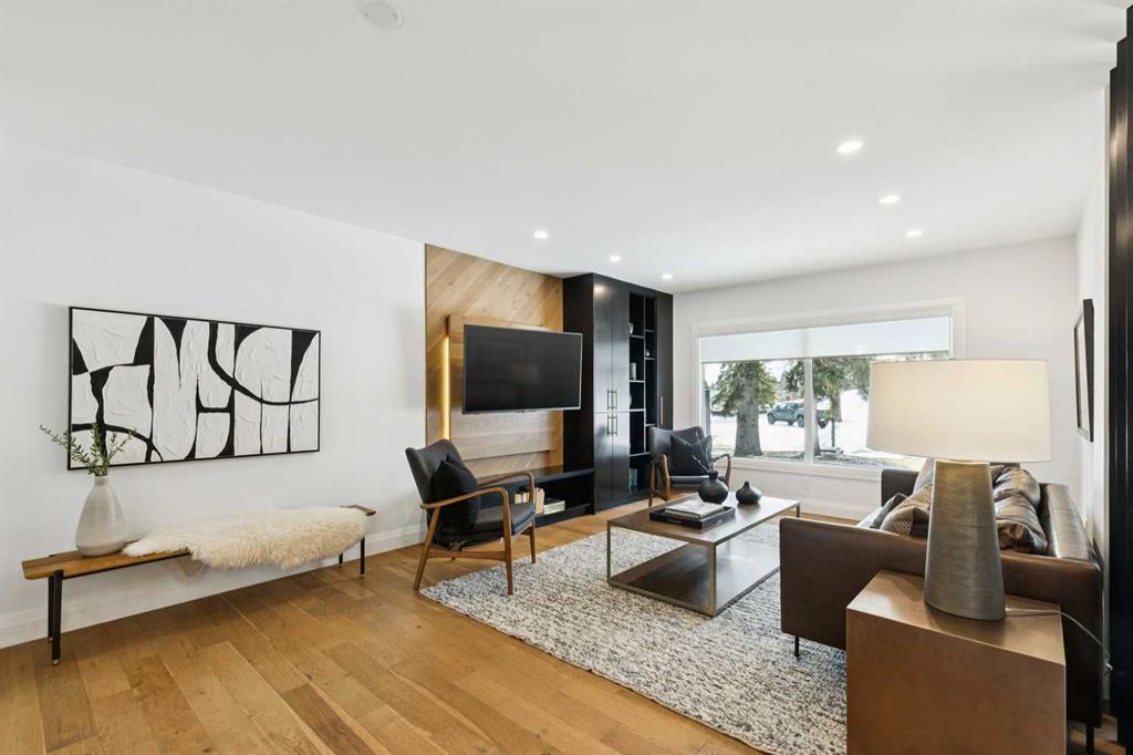 Picture for 920 Lake Bonavista Green SE