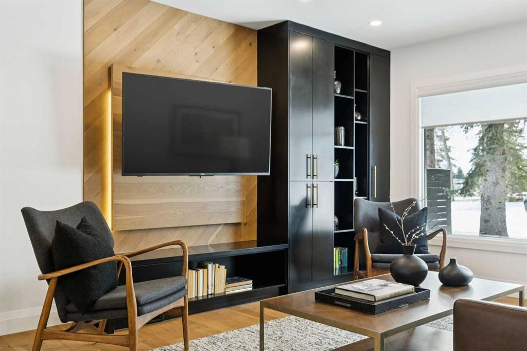 Picture for 920 Lake Bonavista Green SE