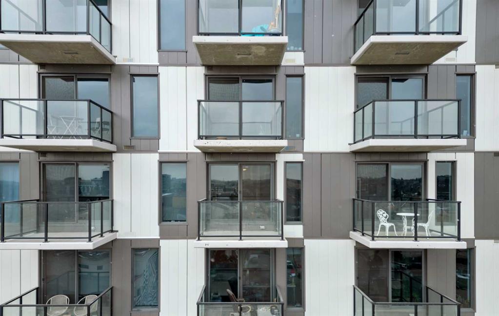 Picture for 908, 123 4 Street NE