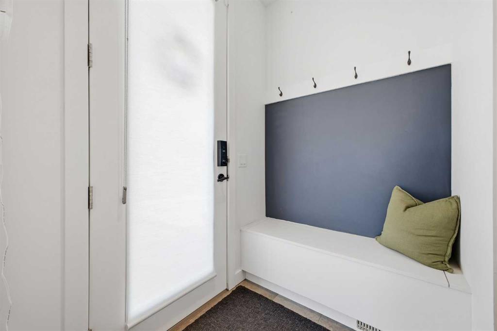 Picture for 4905 16 Street SW