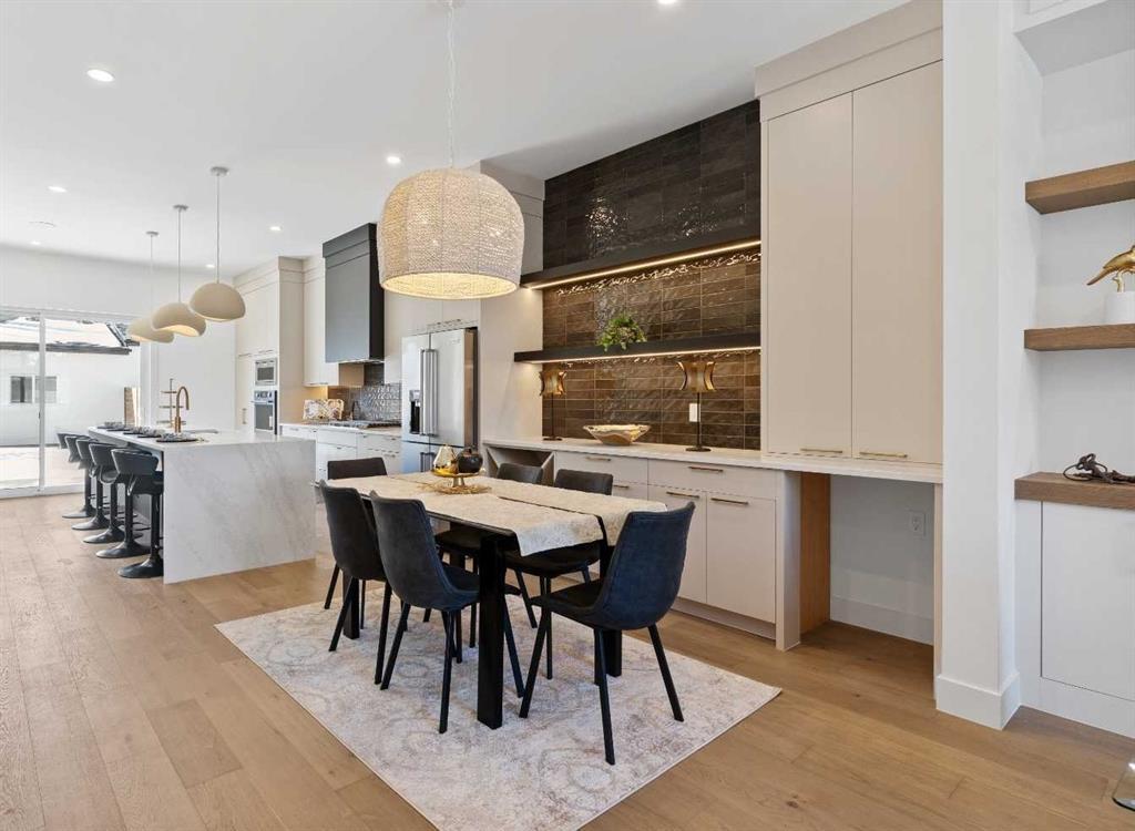 Picture for 2419 26 Street SW