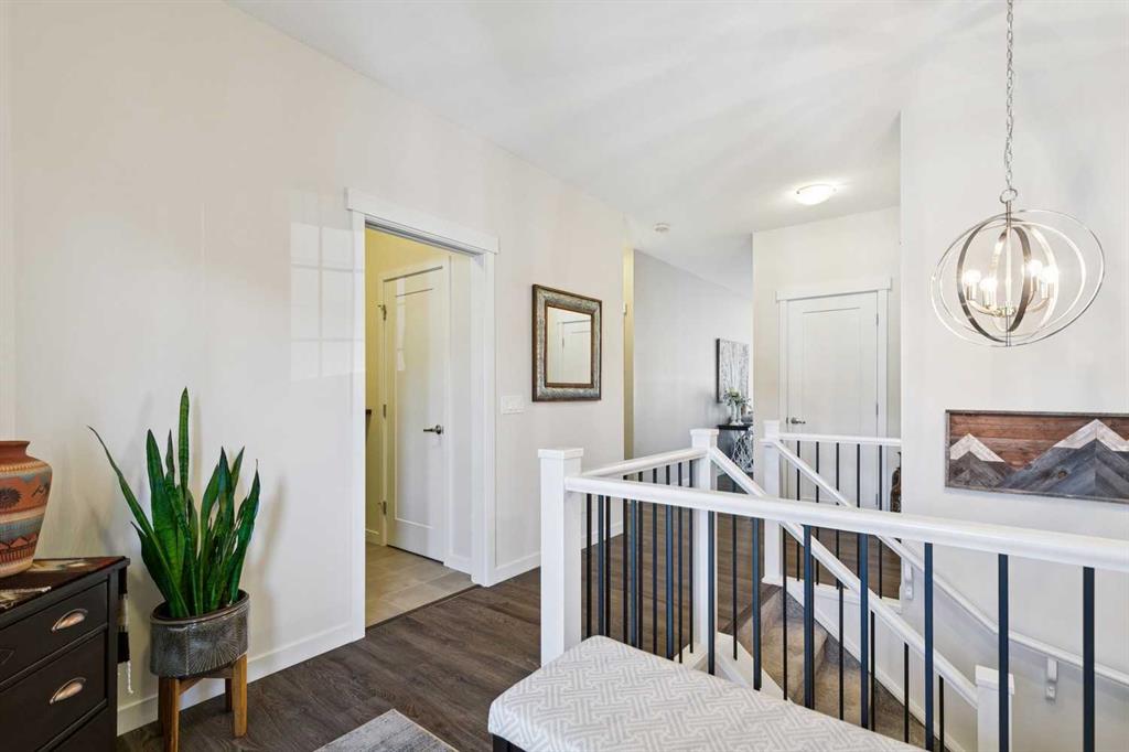 Picture for 344 Ravenstern Link SE