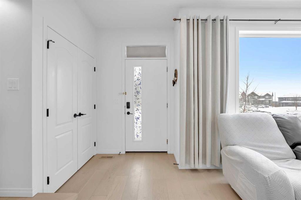 Picture for 76 Edith Mews NW