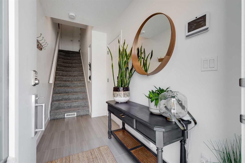 Picture for 160 Walden Path SE