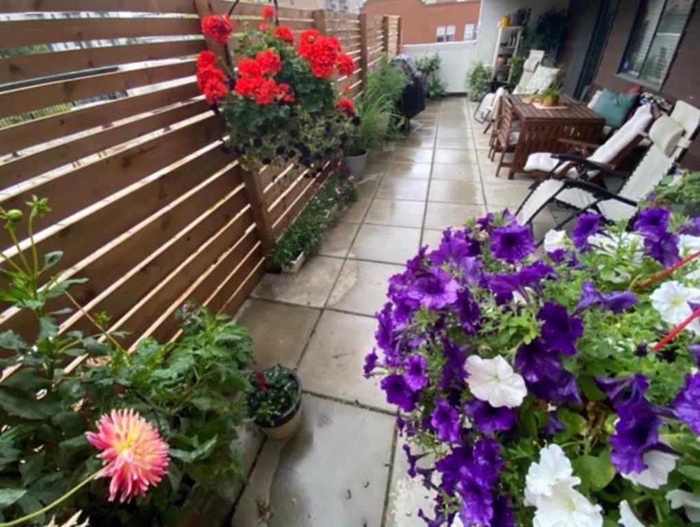 Picture for 307, 735 12 Avenue SW