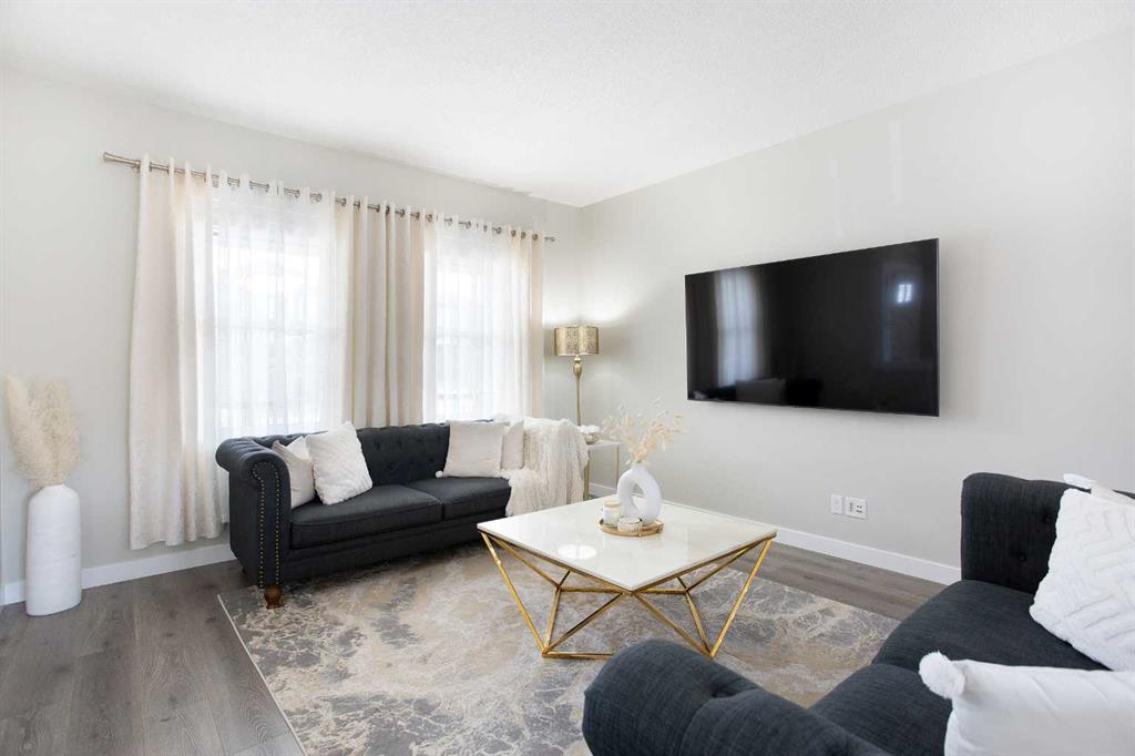 Picture for 382 Hillcrest Road SW