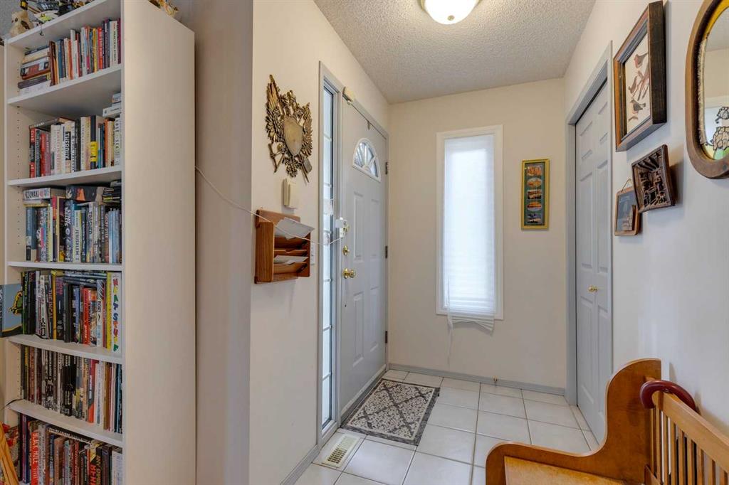 Picture for 926 19 Avenue NW