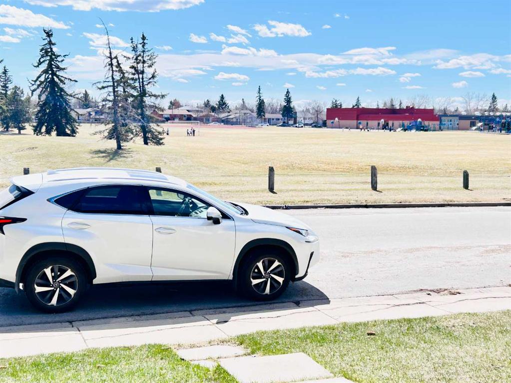 Picture for 96 Templegreen Road NE