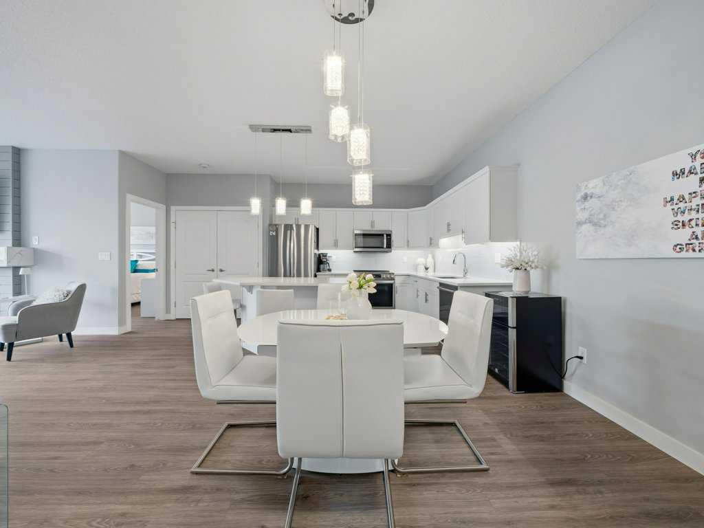 Picture for 2318, 303 Arbour Crest Drive NW