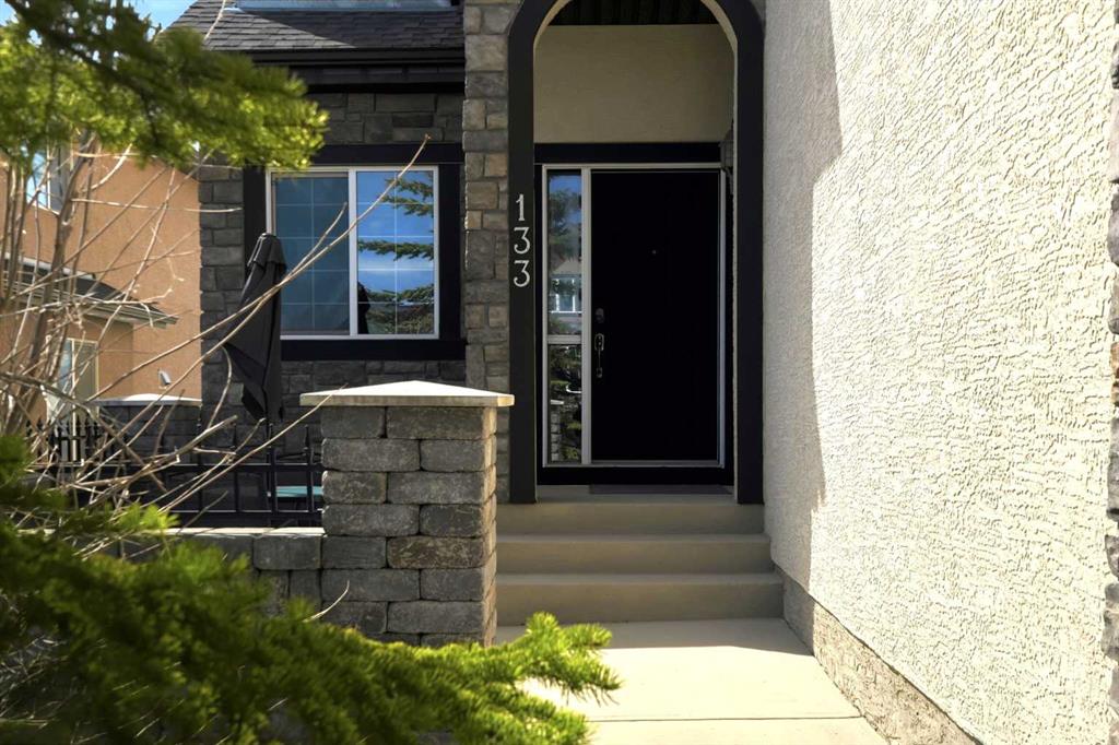 Picture for 133 Aspen Stone Road SW