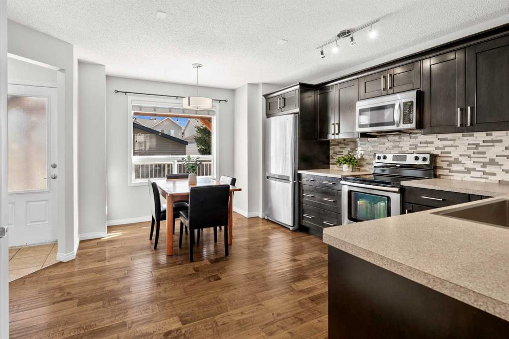 Picture for 86 Elgin Meadows Gardens SE