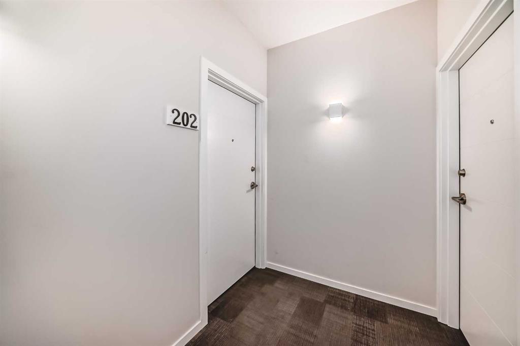 Picture for 202, 245 Redstone Walk NE