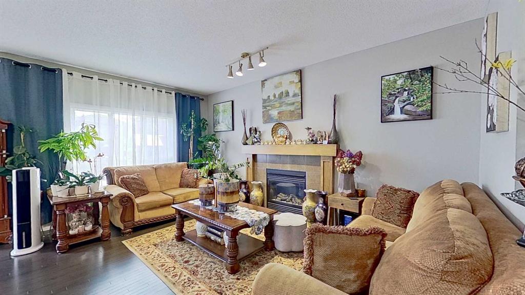 Picture for 1600 Copperfield Boulevard SE