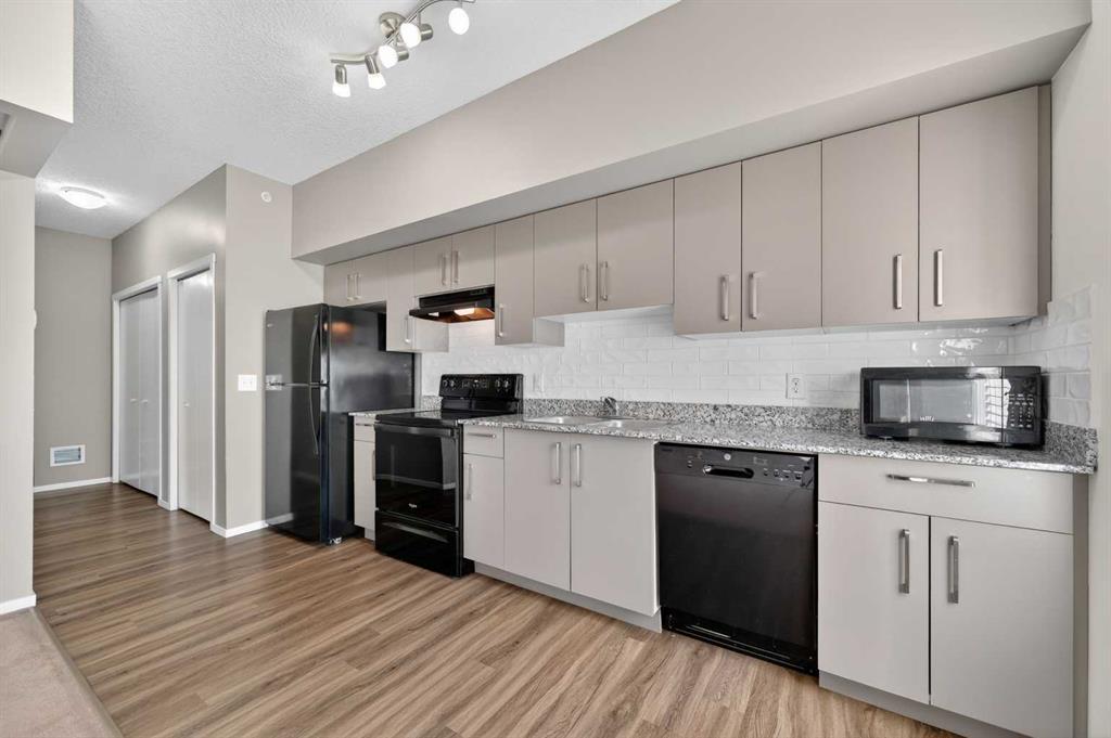 Picture for 1611, 4641 128 Avenue NE