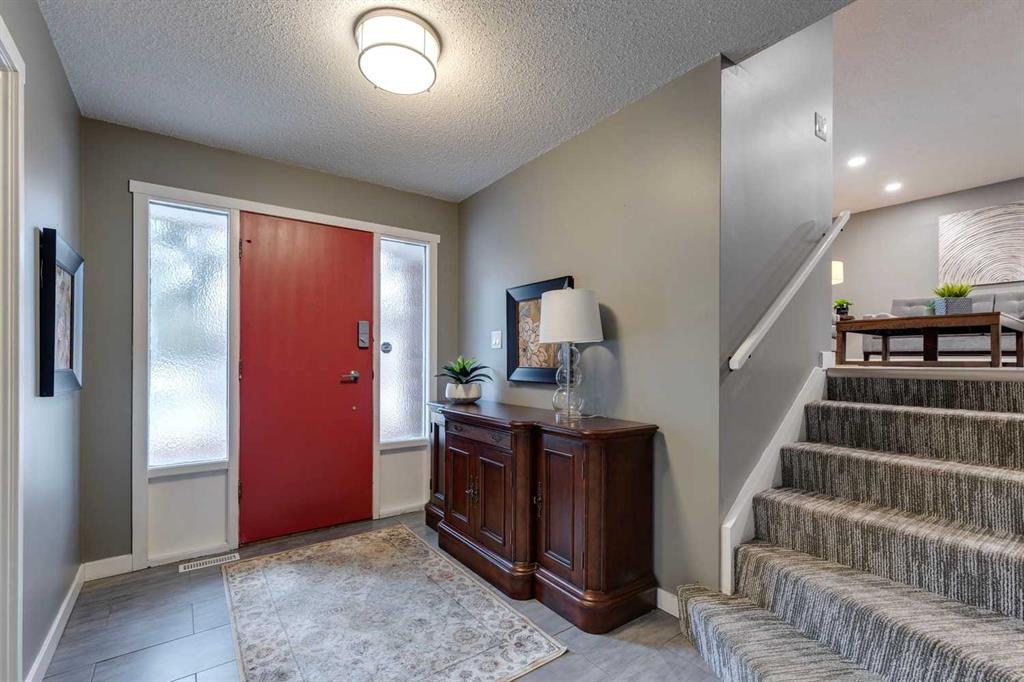 Picture for 4023 Varmoor Road NW