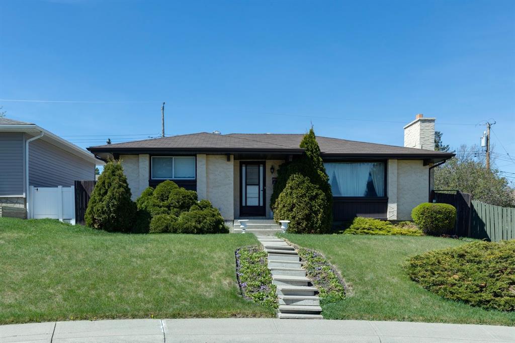Picture for 1132 Hunterston Hill NW