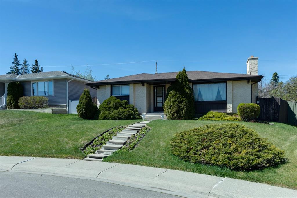 Picture for 1132 Hunterston Hill NW