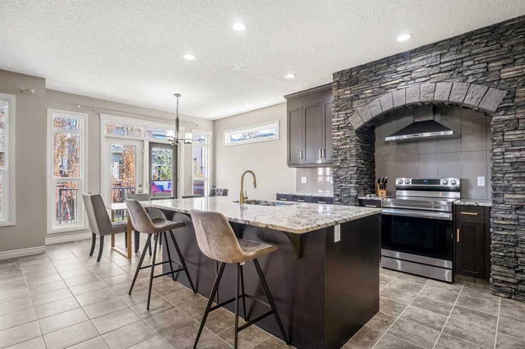 Picture for 495 Cranford Drive SE