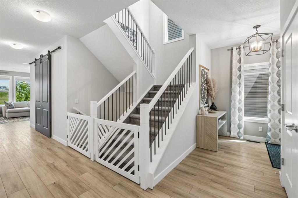Picture for 4 Highwood Drive 