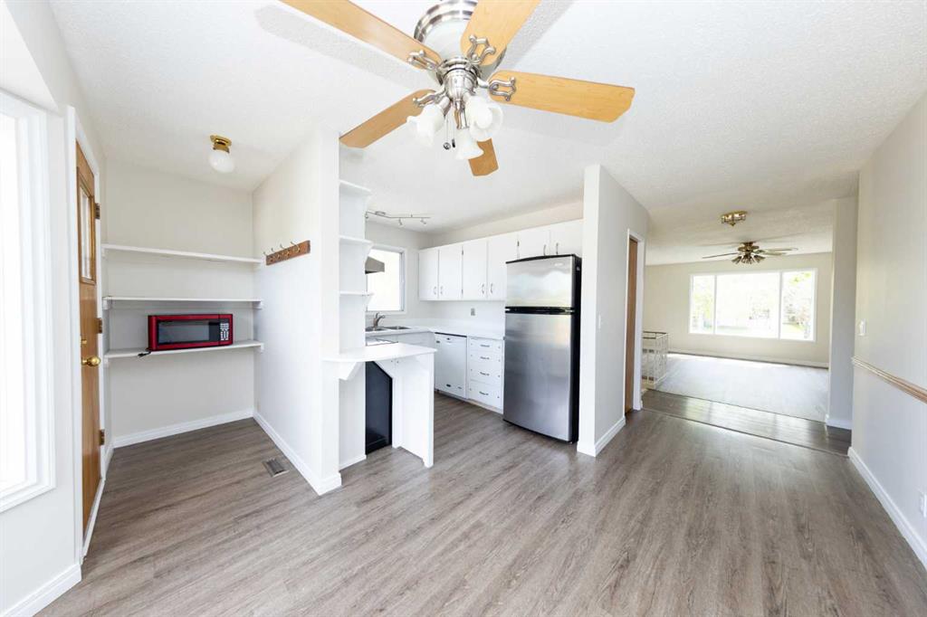 Picture for 1132 Berkley Drive NW