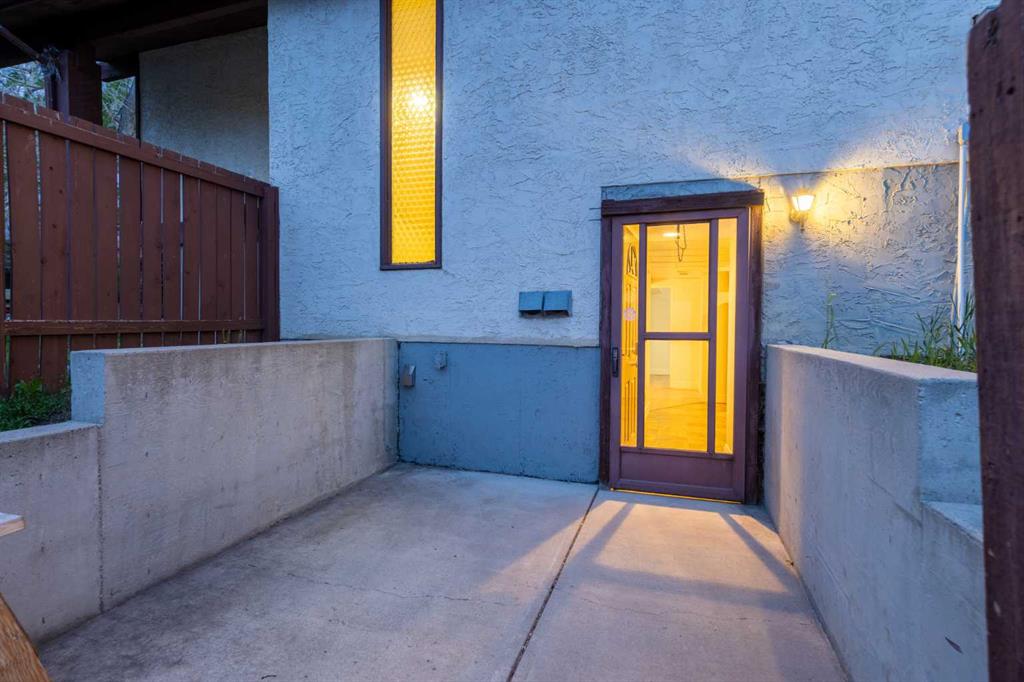 Picture for 1132 Berkley Drive NW