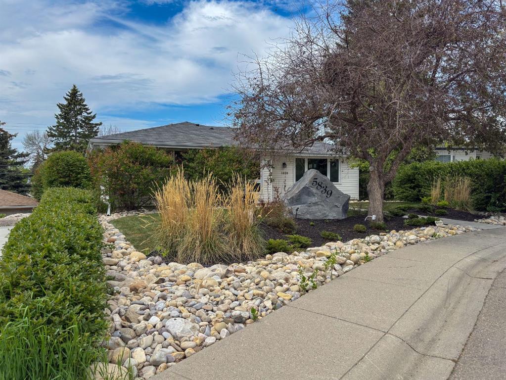 Picture for 5839 Dalkeith Hill NW
