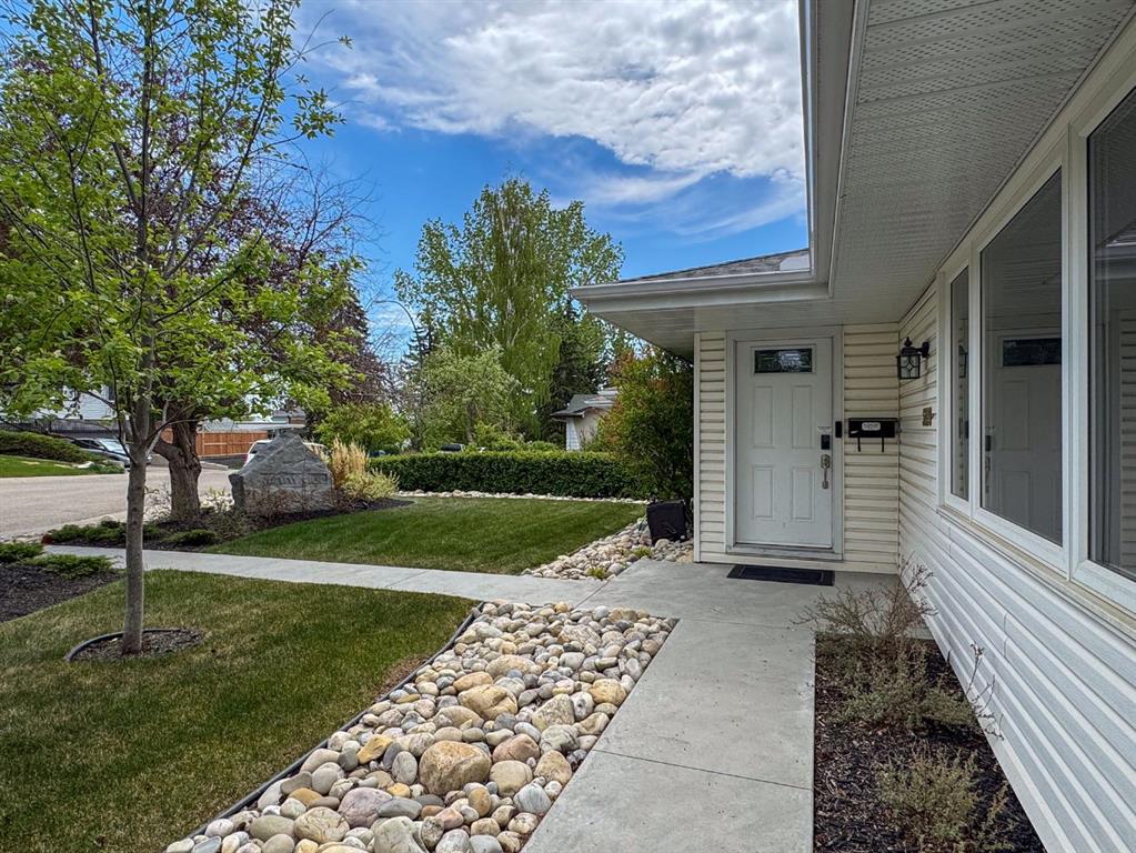 Picture for 5839 Dalkeith Hill NW