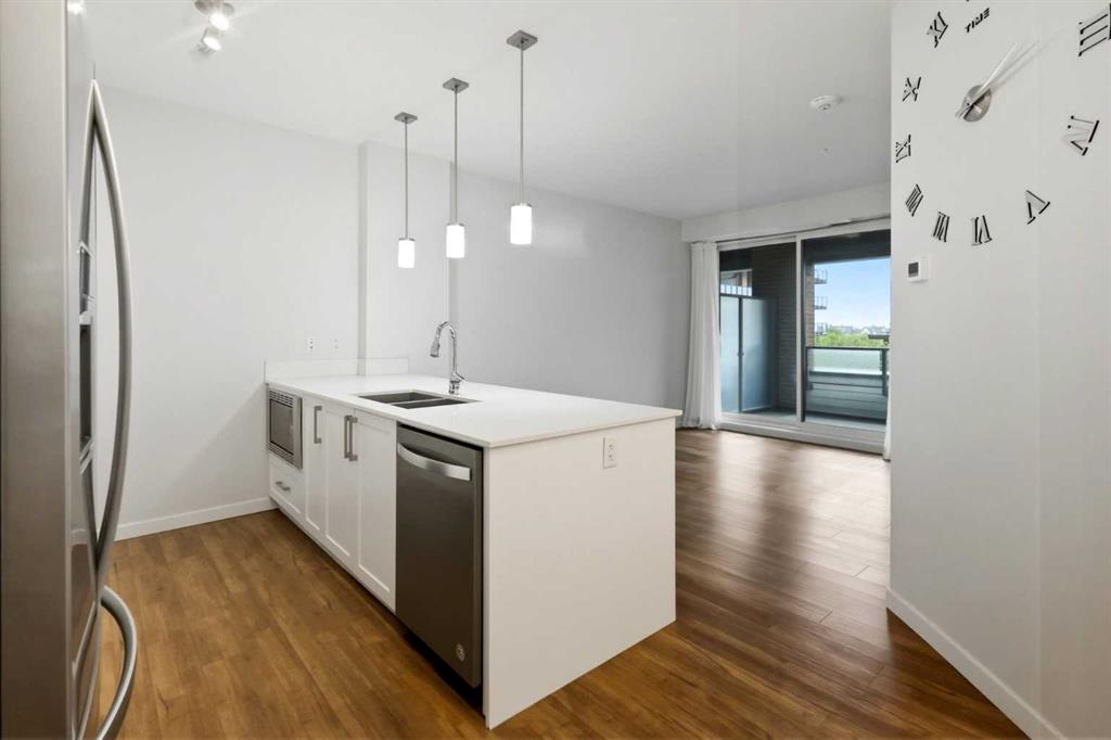 Picture for 212, 122 Mahogany Centre SE